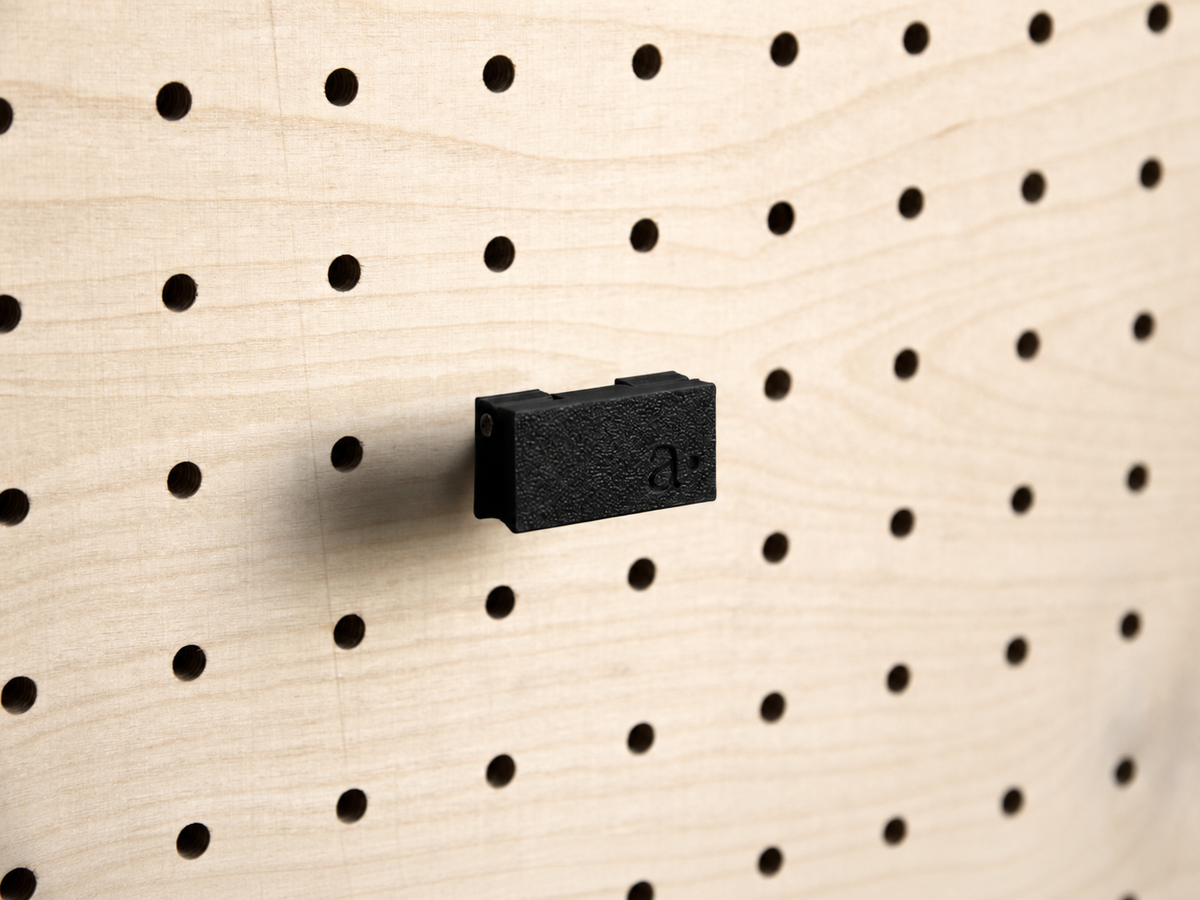 Pince photo magnétique pour pegboard – clip aimanté mural panneau perforé