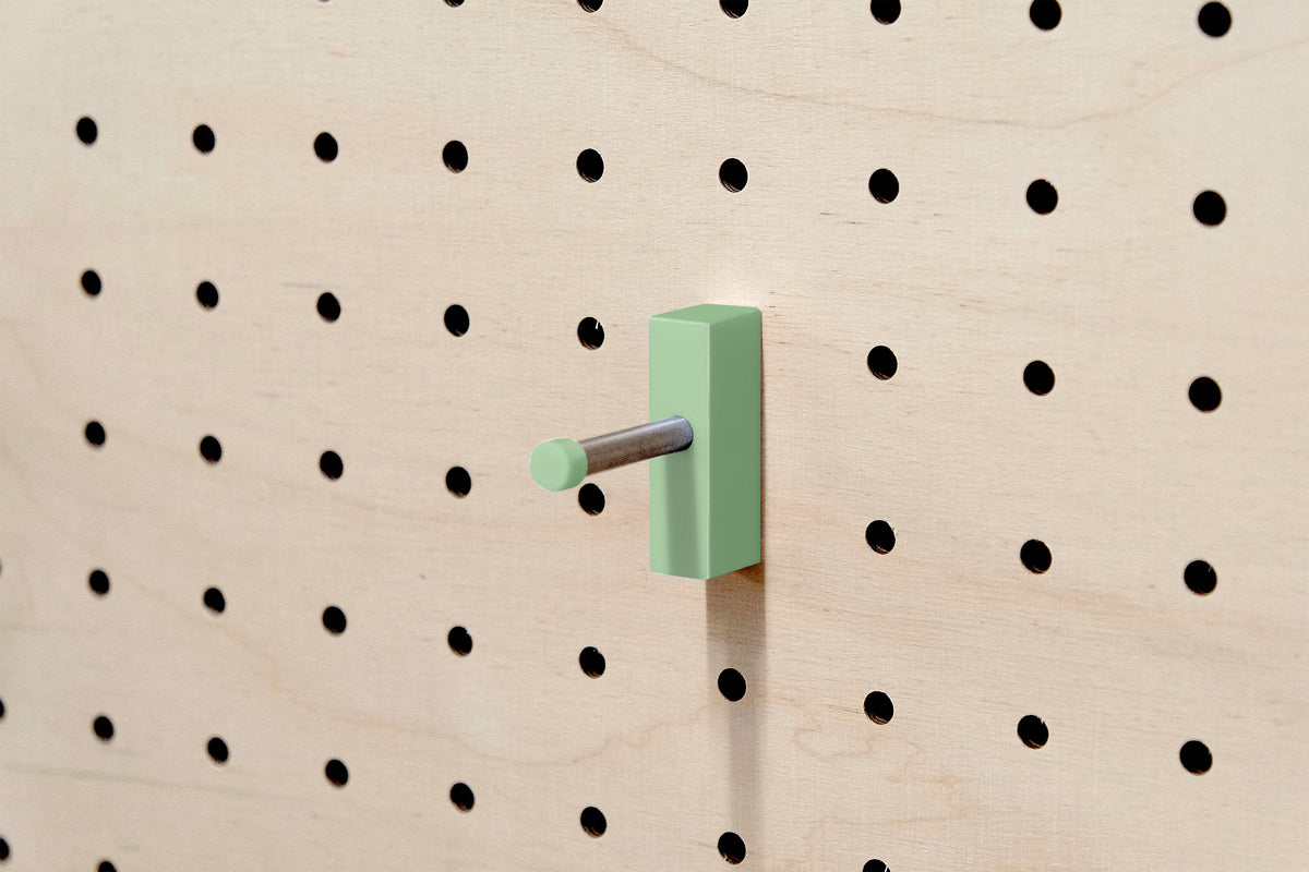 Crochet mural multi-usages pour pegboard – patère panneau perforé