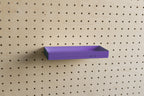 Étagère avec rebords pour pegboard – tablette murale de rangement