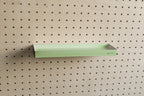 Étagère avec rebords pour pegboard – tablette murale de rangement