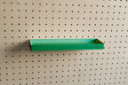 Étagère avec rebords pour pegboard – tablette murale de rangement