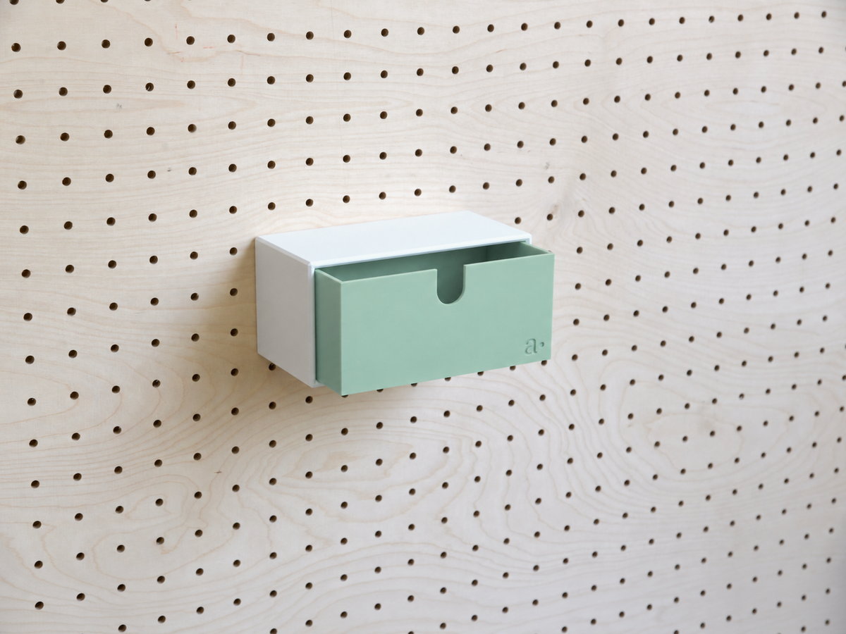 Casier coloré multifonction pour pegboard – bac de rangement mural