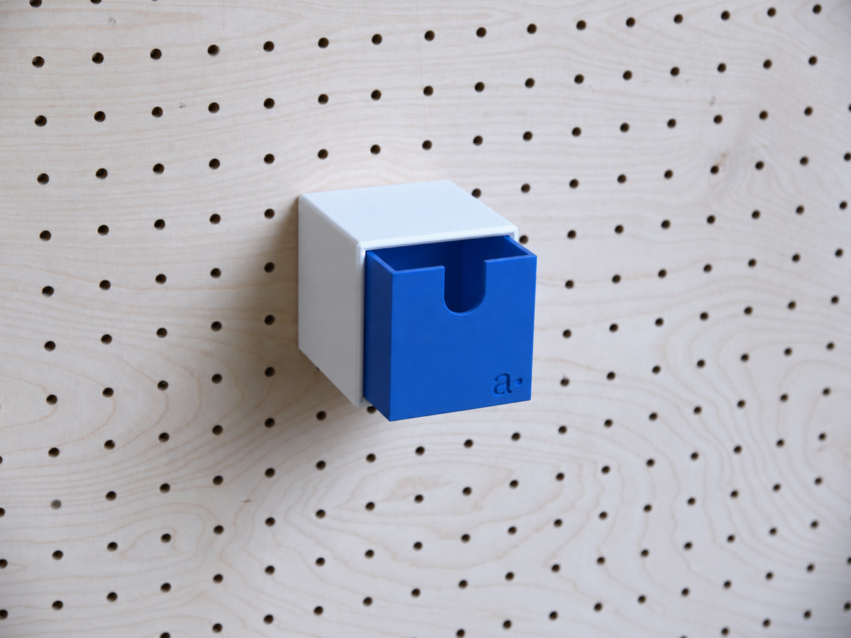 Casier coloré multifonction pour pegboard – bac de rangement mural