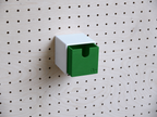 Casier coloré multifonction pour pegboard – bac de rangement mural