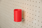 Pot à stylos flottant pour pegboard – organiseur mural design minimaliste