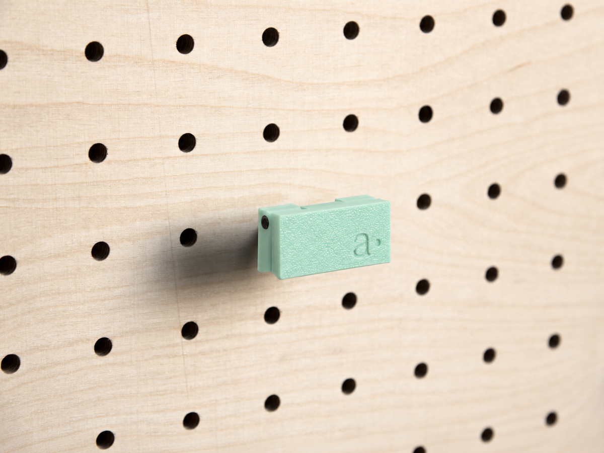 Pince photo magnétique pour pegboard – clip aimanté mural panneau perforé