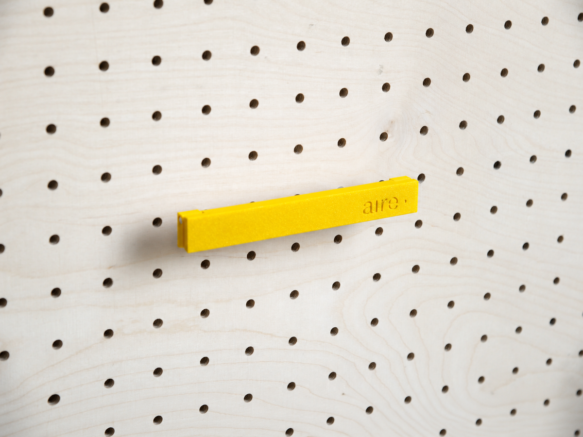 Pince photo magnétique pour pegboard – clip aimanté mural panneau perforé