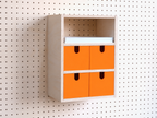 Casier 3 sections pour pegboard – organiseur de bureau et papier A4 mural
