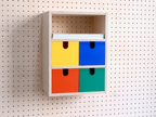 Casier 3 sections pour pegboard – organiseur de bureau et papier A4 mural