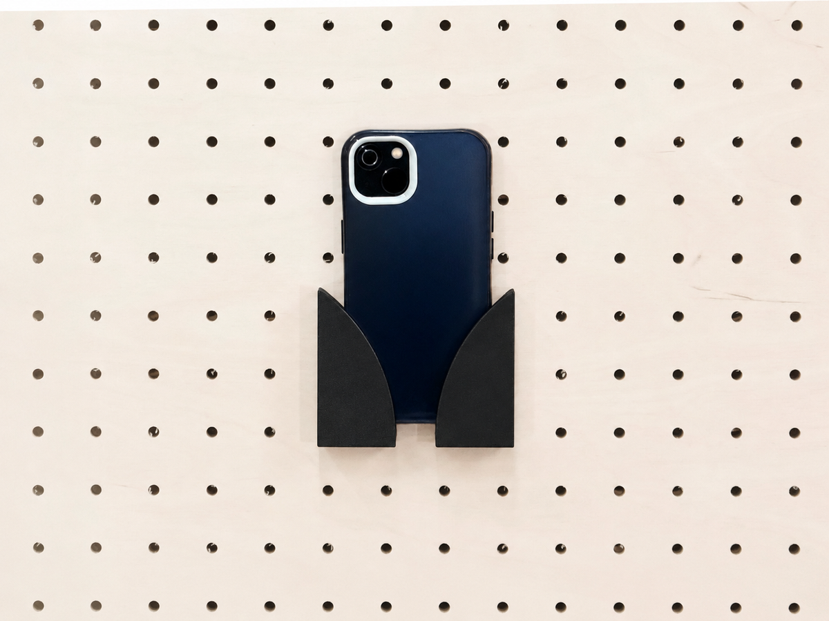 Porte-téléphone mural pour pegboard – support smartphone panneau perforé