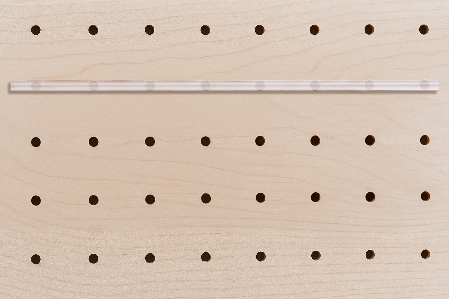 Animation lettres Menu sur réglette pour pegboard en bois