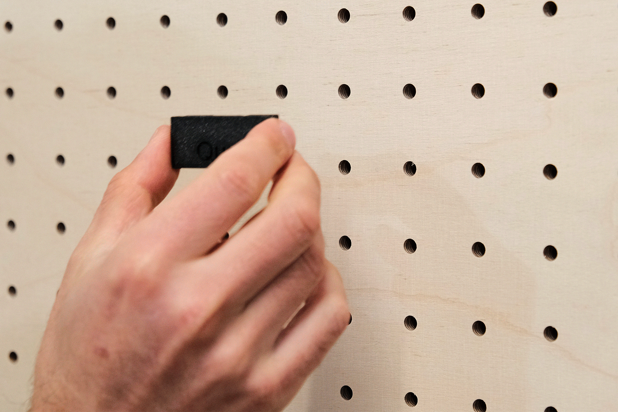 Magnetic Clip and Magnetic Photo Clip for Pegboard 
