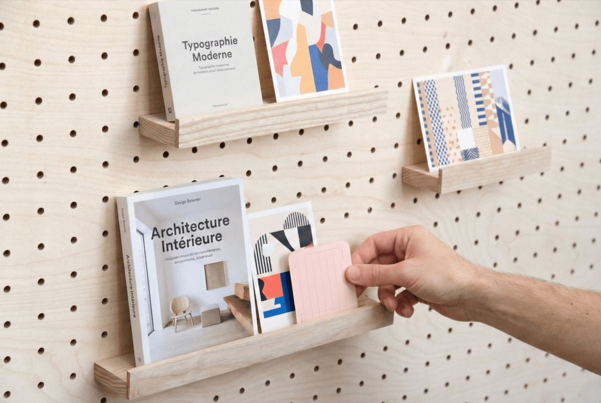 Cimaise en bois pour Pegboard et présentoir pour livre - Accessoires - Aire - A3-1 - 1