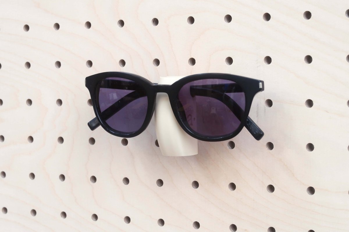 Porte lunettes pour panneau perforé - Support à lunettes pour pegboard - Aire - A238-4 - 2