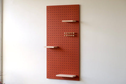 Panneau perforé Pegboard - Étagère murale modulaire en bois - 96 cm - Orange - Quark