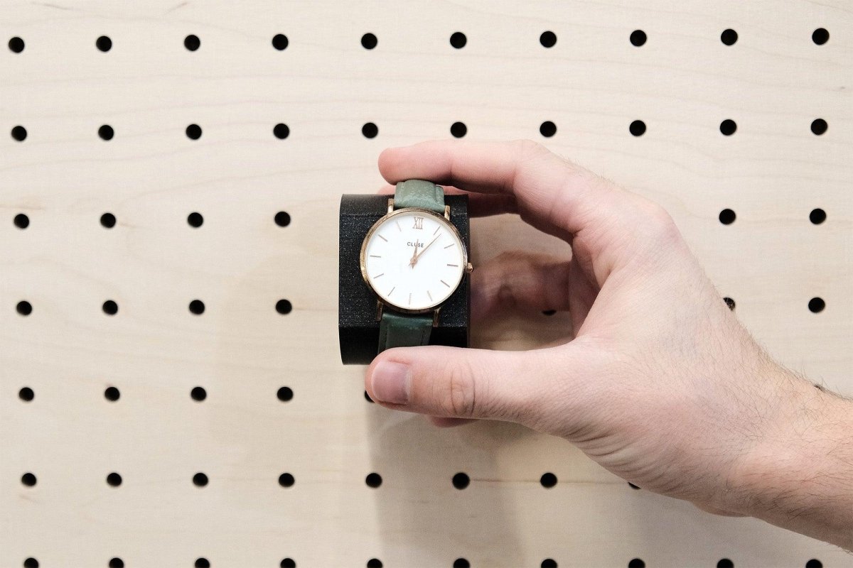 Porte - montre mural pour Pegboard - Porte - montre en impression 3D et inox - Accessoires - Aire - A88-17 - 1