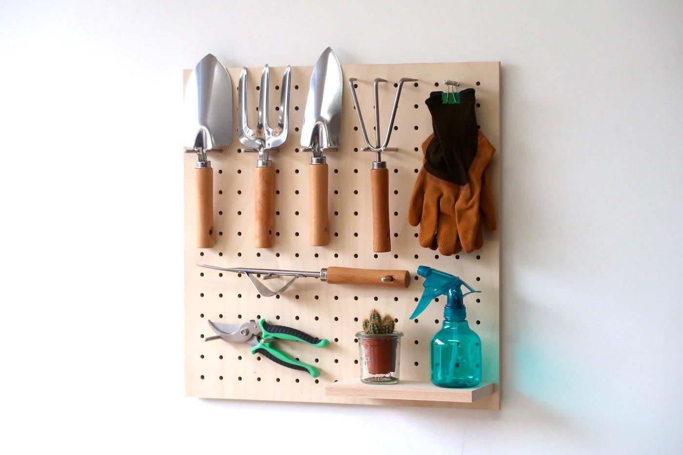 Tout-en-un : Le Kit pegboard 48cm + set de 8 outils pour le jardin - Quark