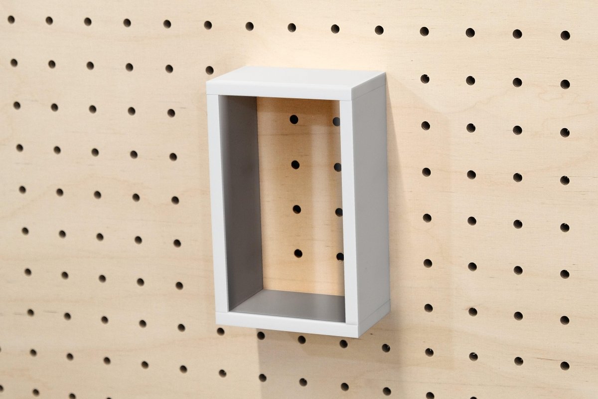 Vitrine produits pour Pegboard - Présentoir produits sur panneau perforé - Accessoires - Aire - A148-13 - 13